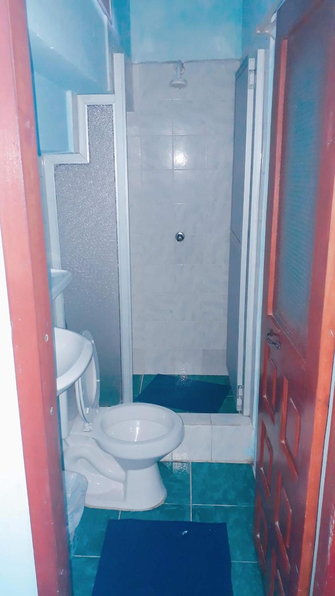 Hostal Aruba Atacames Bilik gambar